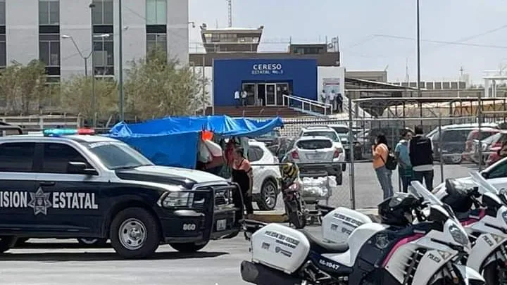 Detienen a cinco por motín en Ciudad Juárez; aseguran armas y vehículos