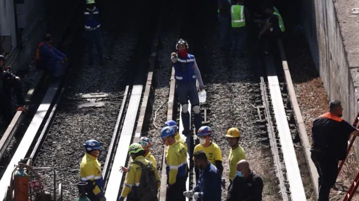Destituyen a un funcionario tras choque sabatino del metro