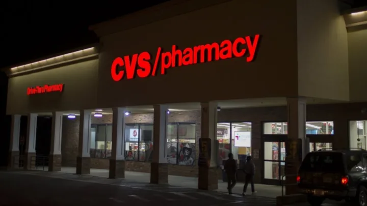 La FDA permitirá a farmacias de EU vender pastillas abortivas