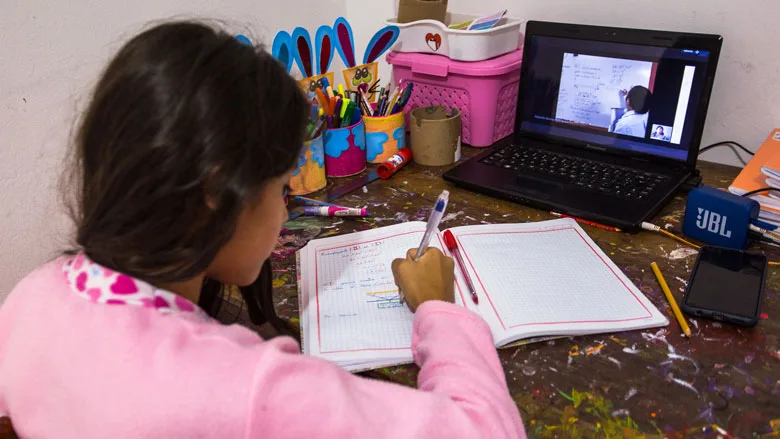 Más de un tercio de un año escolar perdido por la pandemia, según estudio