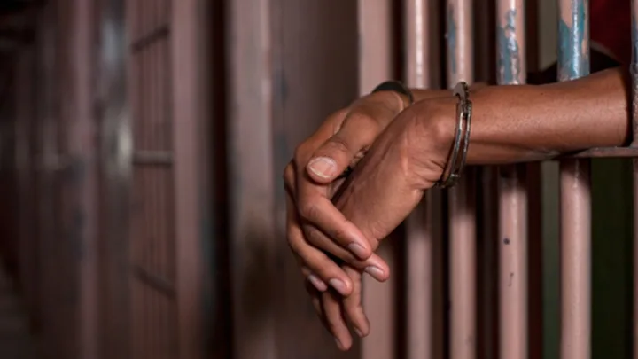 Acusan a alemana de matar a otra mujer para simular su muerte