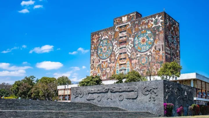 Prohíben a UNAM emitir dictamen en caso de plagio