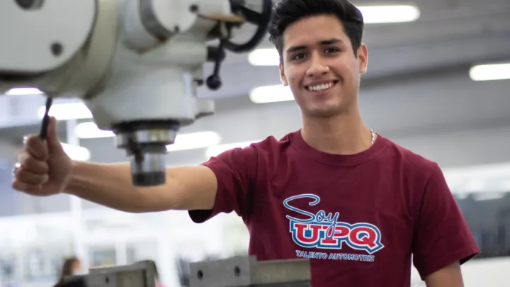 Convoca UPQ a estudiar la Ingeniería Mecatrónica