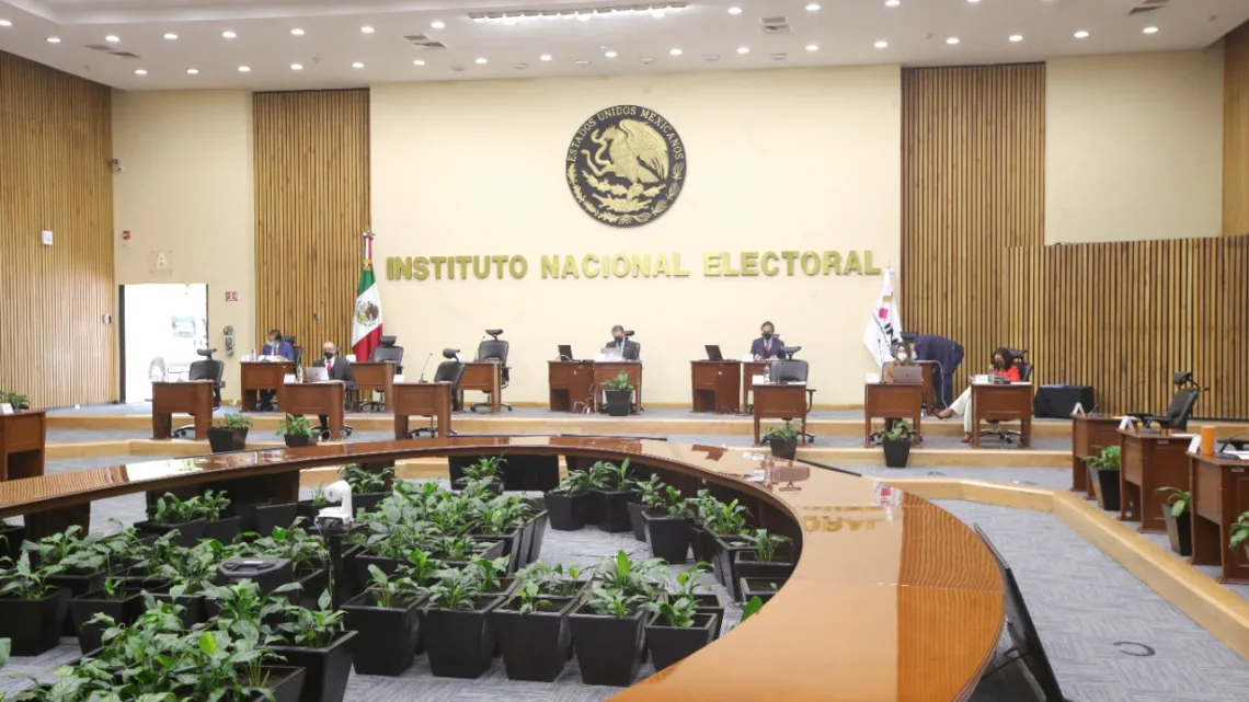 Tribunal Electoral ordena que presidencia del INE sea para una mujer