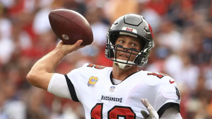 Tom Brady se retira de nueva cuenta