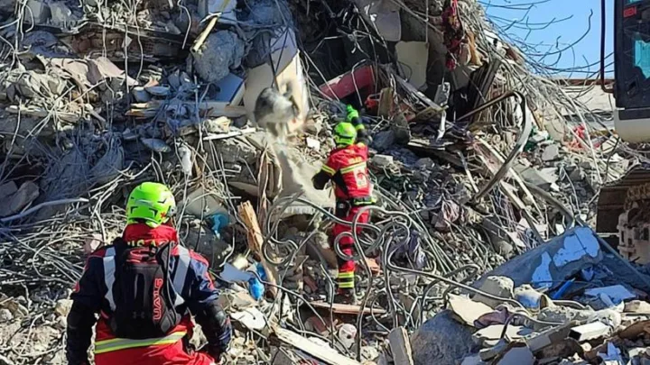 Al Asad acusa a Occidente de ignorar lo “humano” ante falta de ayuda por sismos