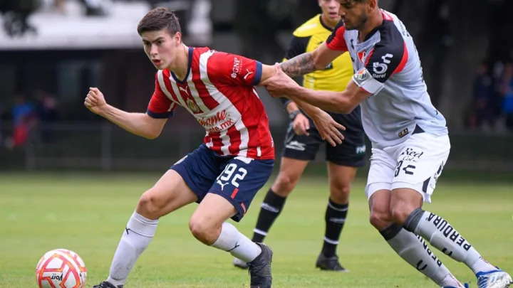 Chivas y Atlas sufren en lo físico ¡Entre algodones!