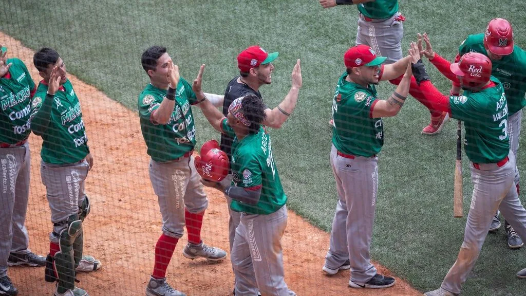 México, feliz de imponerse a uno de los favoritos de la Serie del Caribe