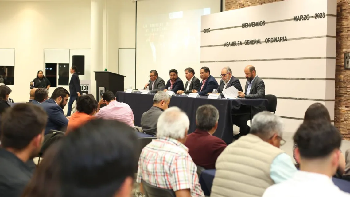 Recibe DIF Estatal donativo del Colegio de Ingenieros Civiles