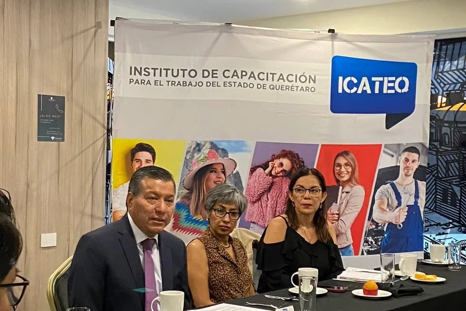 Coadyuva ICATEQ en la profesionalización de agentes inmobiliarios