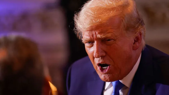 Sigue el caso contra Trump, ahora es turno de su exabogado de declarar