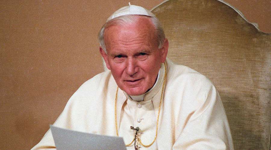 Documental polaco revela que Juan Pablo II protegió a curas pedófilos