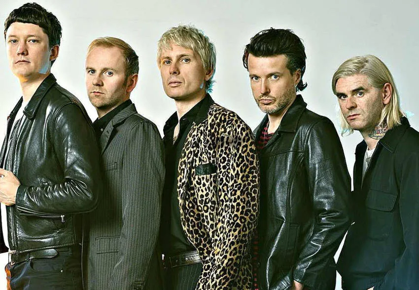 Franz Ferdinand eleva las emociones en el Guanamor Teatro Studio