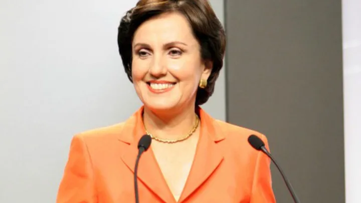 Patricia Mercado llora al hablar del cese de Edmundo Jacobo por “Plan B”