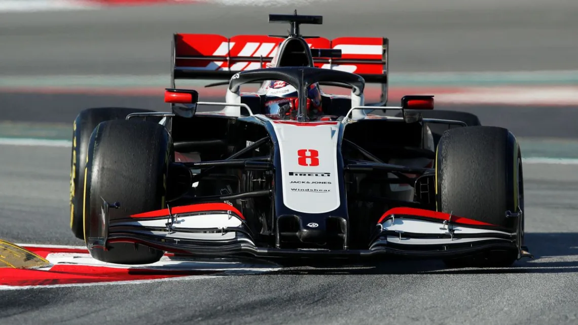 Niegan que AlphaTauri, escudería de F1, esté en venta