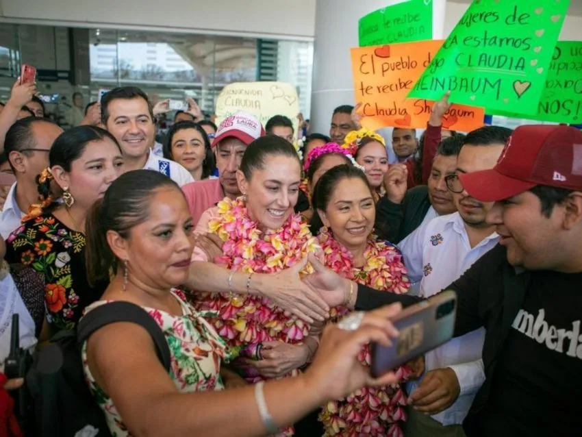 Claudia Shienbaum asiste a la reunión de la Conago en Oaxaca