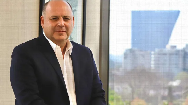 Gustavo de Hoyos recorrerá el país para promover plan político