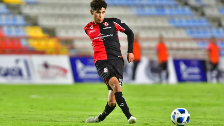 Jeremy Márquez, listo para jugar en Filadelfia