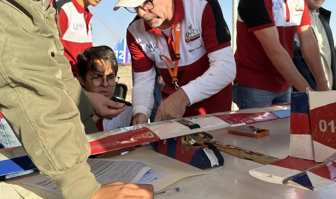 Obtiene UNAQ primeros lugares en competencia de aerodiseño