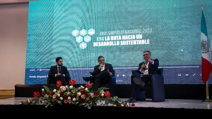 Querétaro cuenta con desarrollo y sustentabilidad financiera: Gustavo Leal