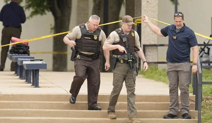 Matan a tiros a una persona en universidad de Oklahoma