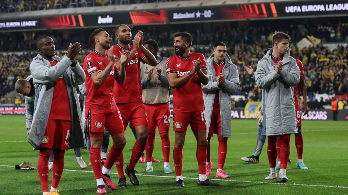 El Leverkusen golea para meterse a las semifinales de la Europa League