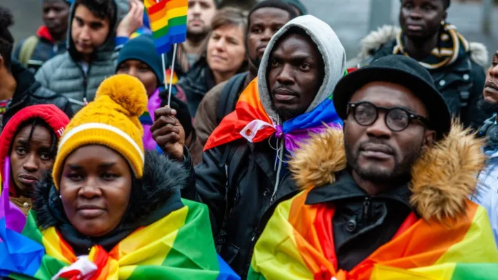 Uganda prepara dura ley contra comunidad LGBTQ+
