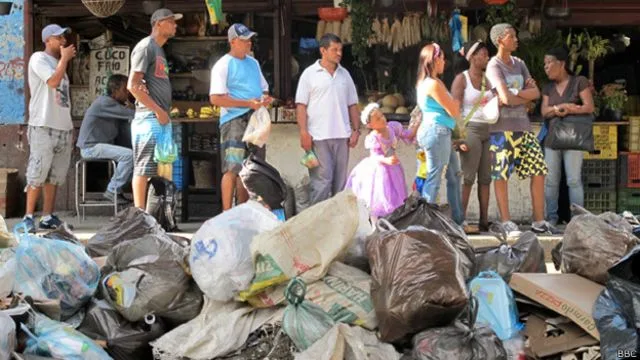 Crisis en Venezuela | “Mi hijo murió tras comer basura del botadero”: la muerte de un niño de 12 años que se convirtió en un símbolo de la pobreza extrema en el país