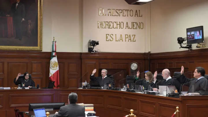 Corte batea primera parte del “Plan B” de AMLO