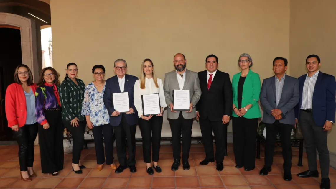 Realizan acciones coordinadas SEDIF y USEBEQ para atender el acoso escolar