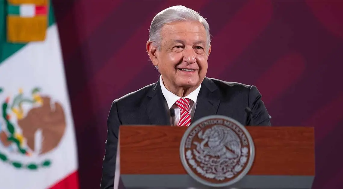 López Obrador confirma que cobra pensión de adulto mayor