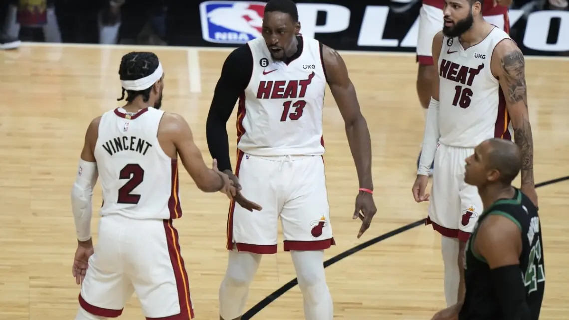 Miami aplasta a los Celtics, se pone 3-0