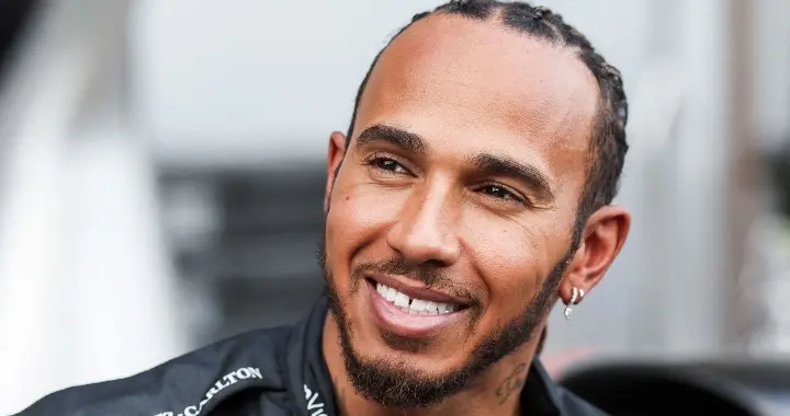 ¡Un dineral! La millonaria cifra que Ferrari habría ofrecido a Lewis Hamilton para salir de Mercedes