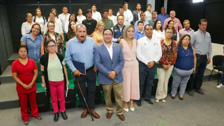 Capacita SECON a personal de la UTC