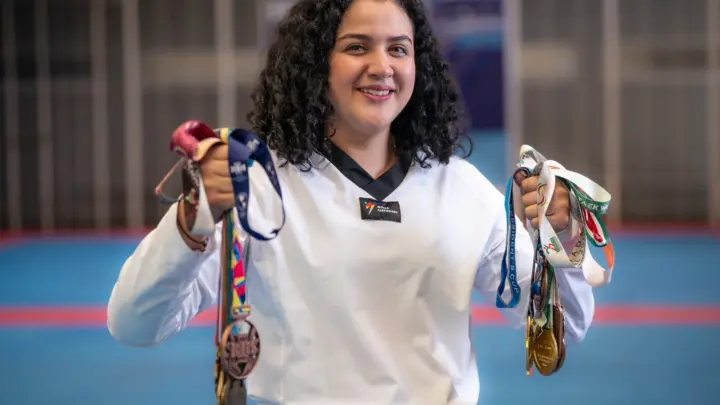 Seleccionan a Paloma García para competir en Juegos Centroamericanos en taekwondo