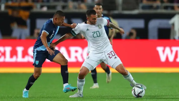 México se concentra previo al duelo vs Guatemala