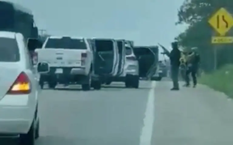 Secuestran en Chiapas a 14 policías estatales
