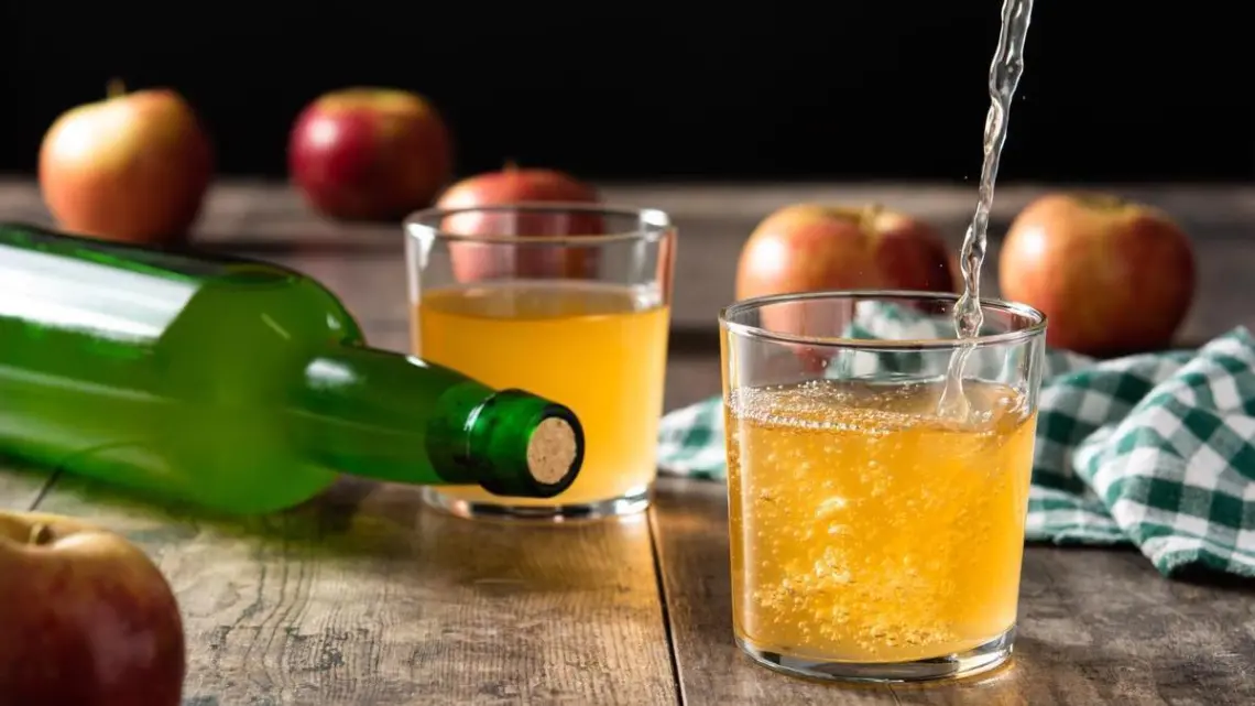 Mueren 18 personas en Rusia por intoxicación con sidra adulterada