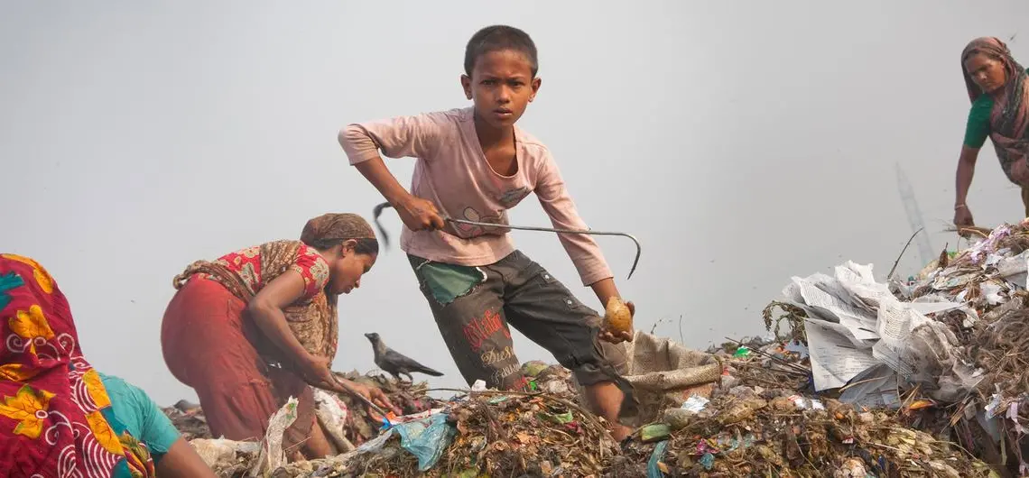 Casi uno de cada 10 niños son sometidos al trabajo en el mundo, alerta la OIT