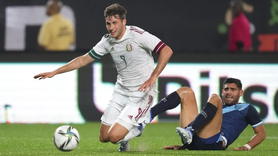 Ante Guatemala, México cumple y nada más