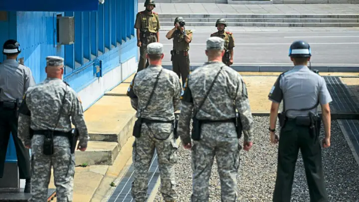 EU pregunta por soldado que cruzó la frontera, pero Corea del Norte no responde