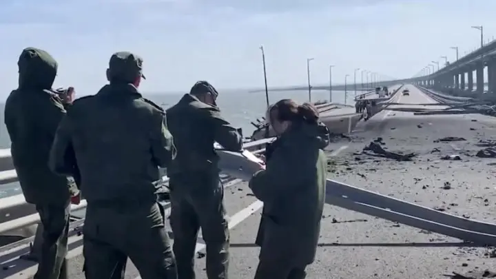 Rusia ataca Odesa en represalia por el ataque contra el puente de Crimea