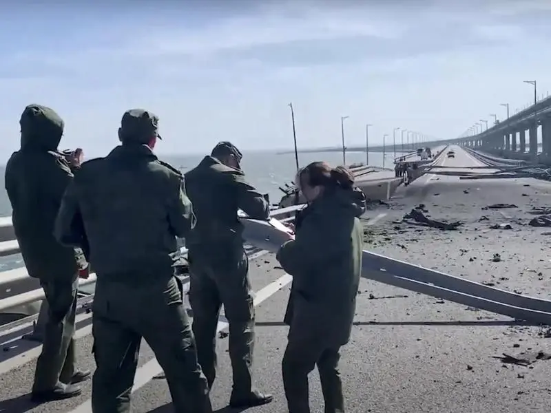Rusia ataca Odesa en represalia por el ataque contra el puente de Crimea