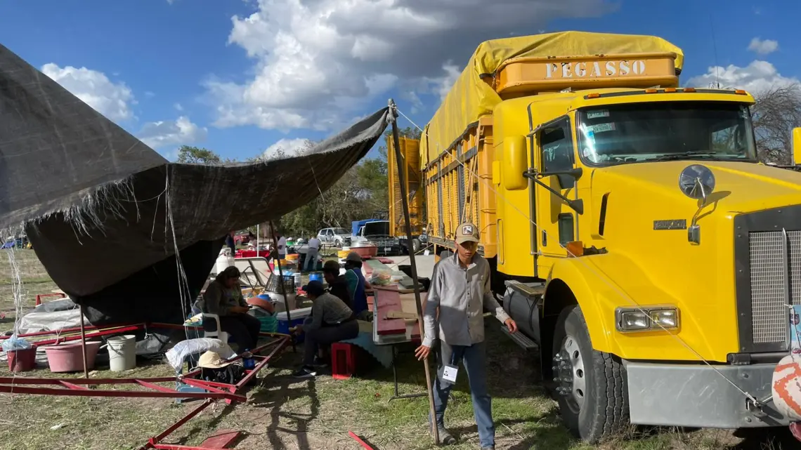 CEPCQ colabora con autoridades del Estado de México en asistencia a ciudadanos durante incidente con lonaria