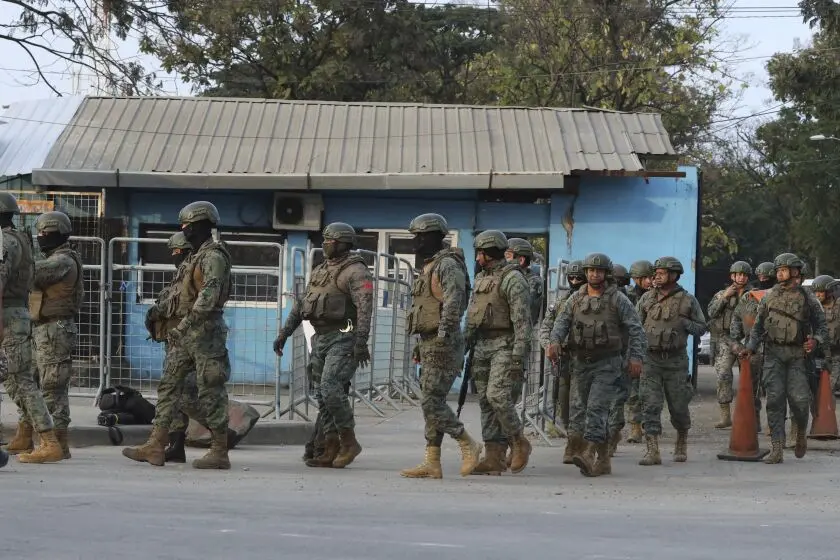 Atacante suicida mata a 25 soldados en academia militar en Somalia