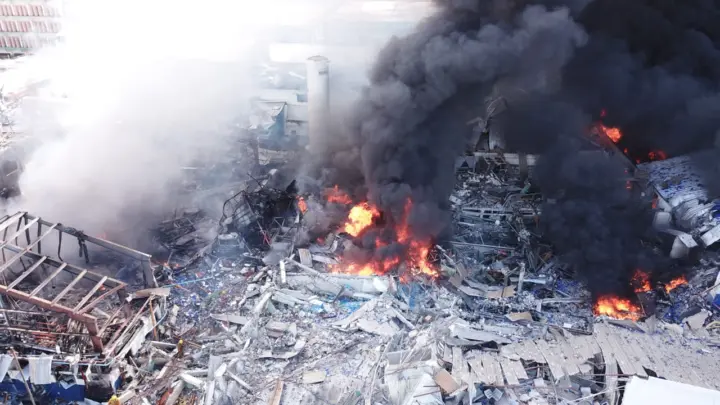 Poderosa explosión en mercado de República Dominicana deja varios muertos
