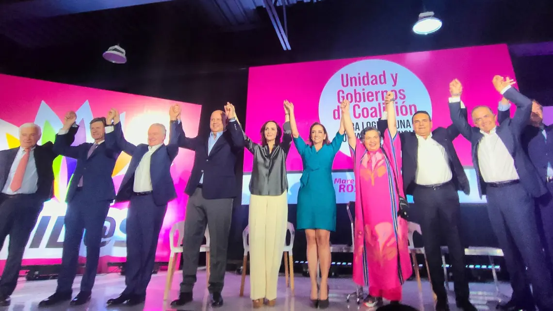 Aspirantes de la oposición presentaron sus propuestas
