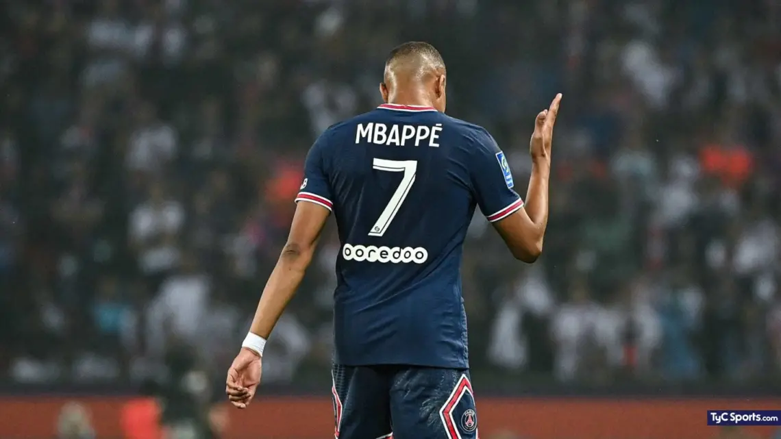 ¿Se va o se queda? Futuro incierto de Mbappé con el PSG