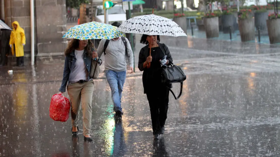 Se aproximan lluvias fuertes para 3 estados y calor para gran parte del país