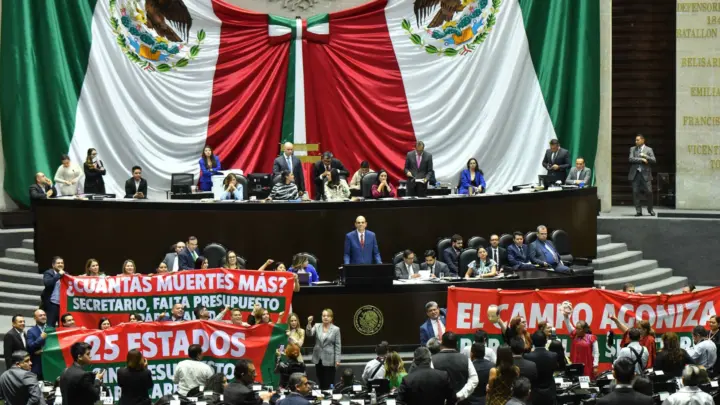 Cámara de Diputados: Se dan con todo por recortes en salud y campo